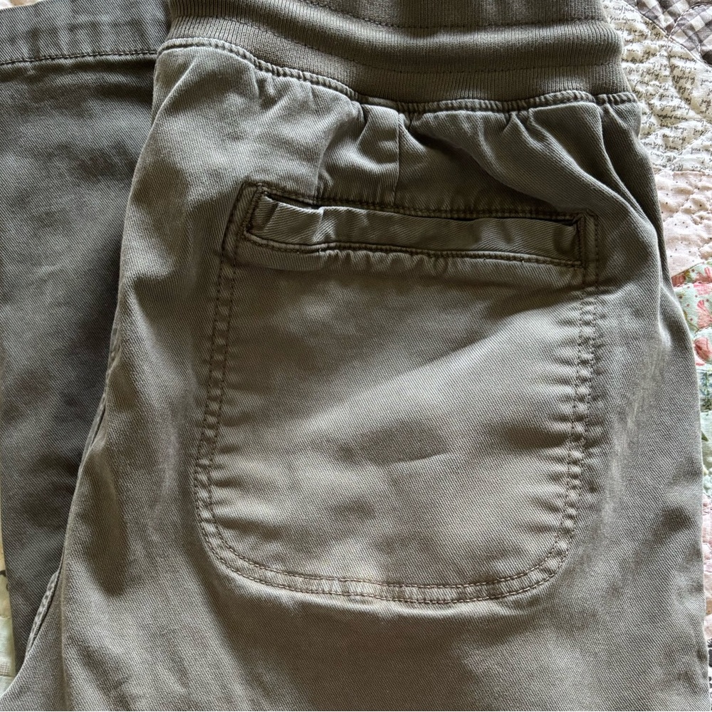 Faherty Women’s Olive Drawstring Utility Pants - image 3